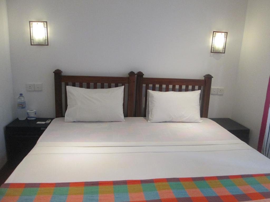 Bay Reach Home Stay Weligama Exterior foto